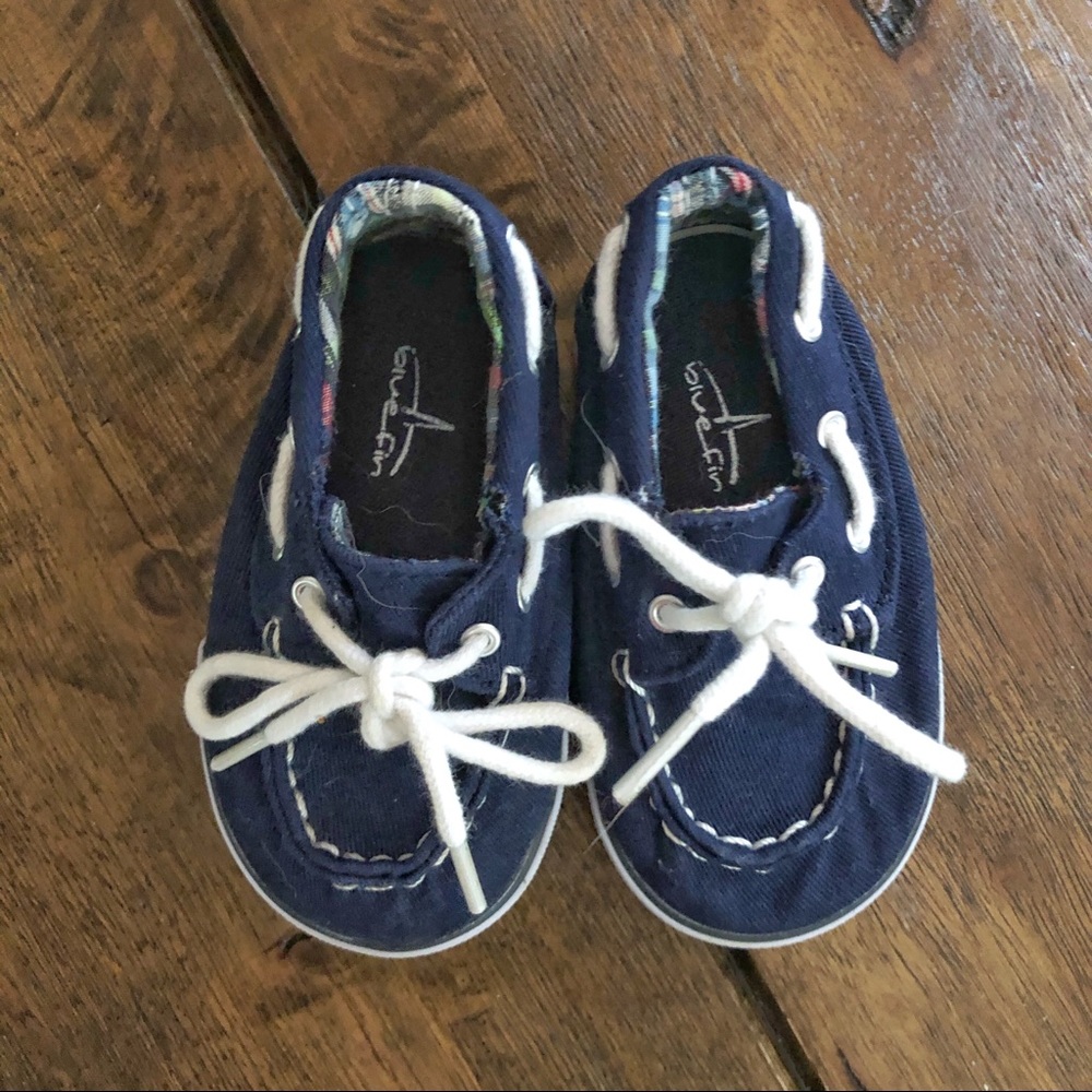 Blue Fin Baby Shoes Size 3